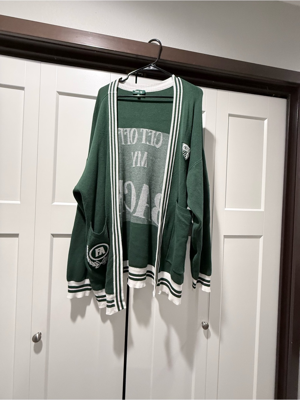 Green fore all Sweater with Back Slogan - Picture 2 of 8